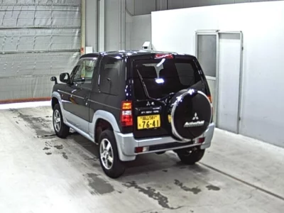Mitsubishi PAJERO MINI
