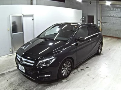 Mercedes-Benz B CLASS