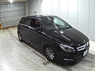 Mercedes-Benz B CLASS