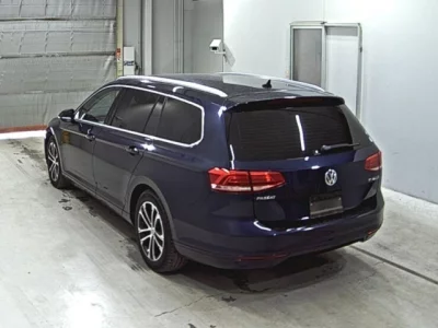 Volkswagen PASSAT VARIANT