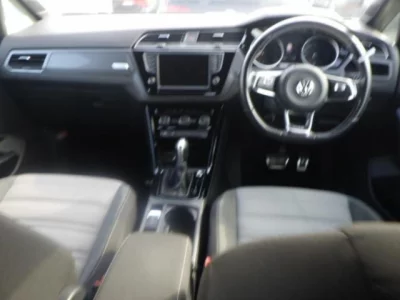 Volkswagen GOLF TOURAN