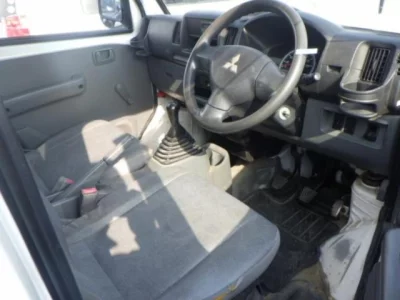 Mitsubishi MINICAB VAN
