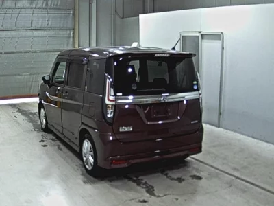 Mitsubishi DELICA D2