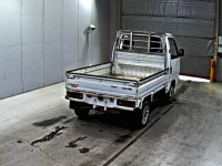 Honda ACTY TRUCK лот № 9153 оценка 3.5  с аукциона в Японии 4