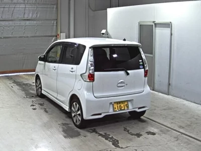 Mitsubishi EK CUSTOM