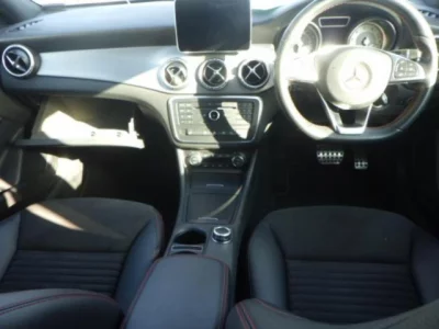 Mercedes-Benz CLA CLASS