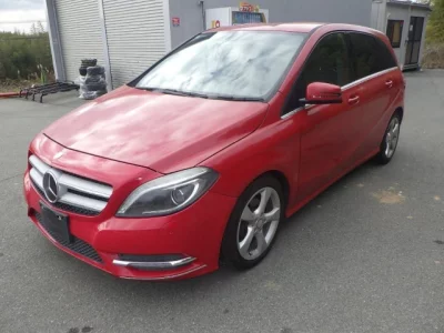 Mercedes-Benz B CLASS