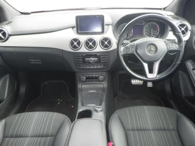 Mercedes-Benz B CLASS