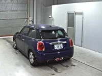 BMW MINI лот № 9191 оценка 4  с аукциона в Японии 1