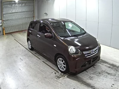 Daihatsu MIRA E S