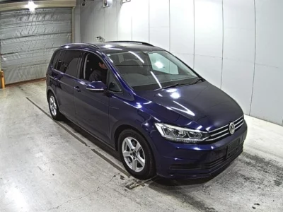 Volkswagen GOLF TOURAN