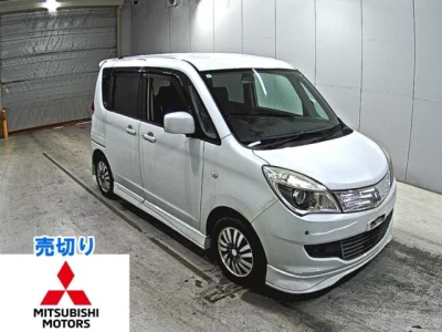 Mitsubishi DELICA D2