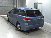 Toyota WISH лот № 9226 оценка 3.5  с аукциона в Японии 1