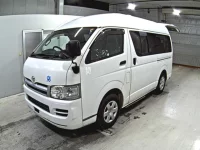Toyota HIACE VAN лот № 3116 оценка 3.5  с аукциона в Японии 3
