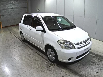 Toyota RAUM