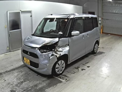 Mitsubishi EK SPACE  с аукциона в Японии