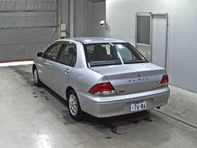 Mitsubishi LANCER