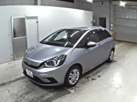 Honda FIT лот № 3051 оценка 4.5  с аукциона в Японии 3