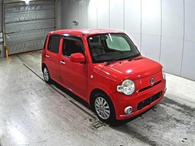 Daihatsu MIRA  с аукциона в Японии