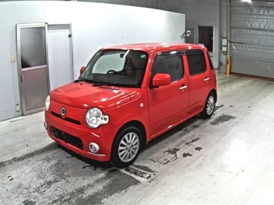 Daihatsu MIRA  с аукциона в Японии