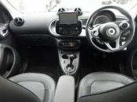 Smart FORFOUR лот № 7009 оценка 4  с аукциона в Японии 2