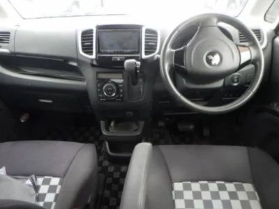 Mitsubishi DELICA D2