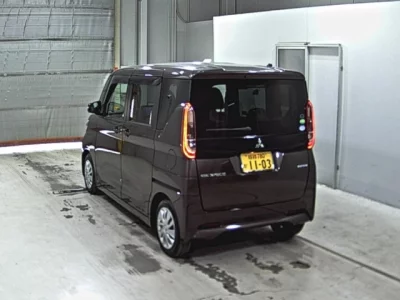 Mitsubishi EK SPACE  с аукциона в Японии