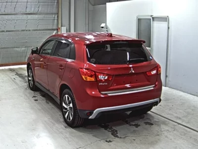 Mitsubishi RVR