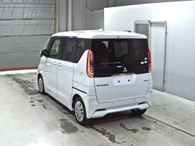 Mitsubishi EK SPACE  с аукциона в Японии