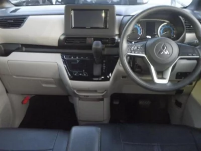 Mitsubishi EK SPACE  с аукциона в Японии