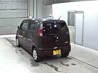 Suzuki MRWAGON