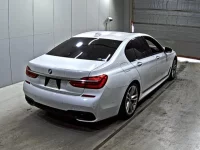 BMW 7-Series лот № 7001 оценка 4.5  с аукциона в Японии 4