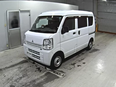 Mitsubishi MINICAB VAN