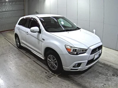 Mitsubishi RVR