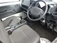 Mitsubishi MINICAB TRUCK лот № 5513 оценка 3.5  с аукциона в Японии 2
