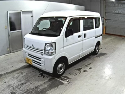 Mitsubishi MINICAB VAN