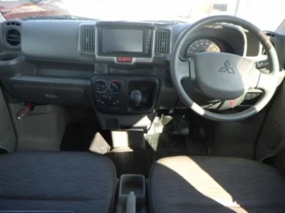 Mitsubishi MINICAB VAN