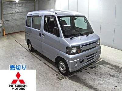 Mitsubishi MINICAB VAN