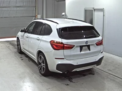 BMW X1  с аукциона в Японии