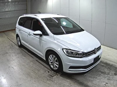 Volkswagen GOLF TOURAN
