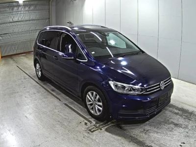 Volkswagen GOLF TOURAN