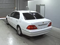 Toyota CELSIOR лот № 2171 оценка 3.5  с аукциона в Японии 1