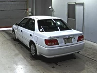 Toyota CARINA лот № 2175 оценка 4  с аукциона в Японии 1