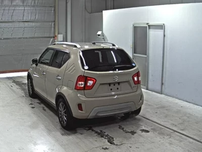 Suzuki IGNIS  с аукциона в Японии
