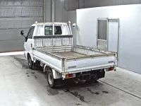 Mazda BONGO лот № 9010 оценка 3.5  с аукциона в Японии 1