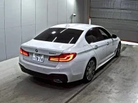 BMW 5-Series лот № 7175 оценка 4  с аукциона в Японии 4