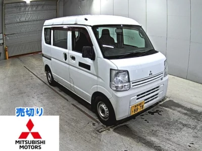 Mitsubishi MINICAB VAN