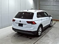 Volkswagen TIGUAN лот № 1313 оценка 4.5  с аукциона в Японии 4