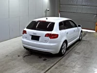 Audi A3 лот № 7130 оценка 4  с аукциона в Японии 4
