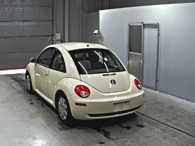 Volkswagen NEW BEETLE